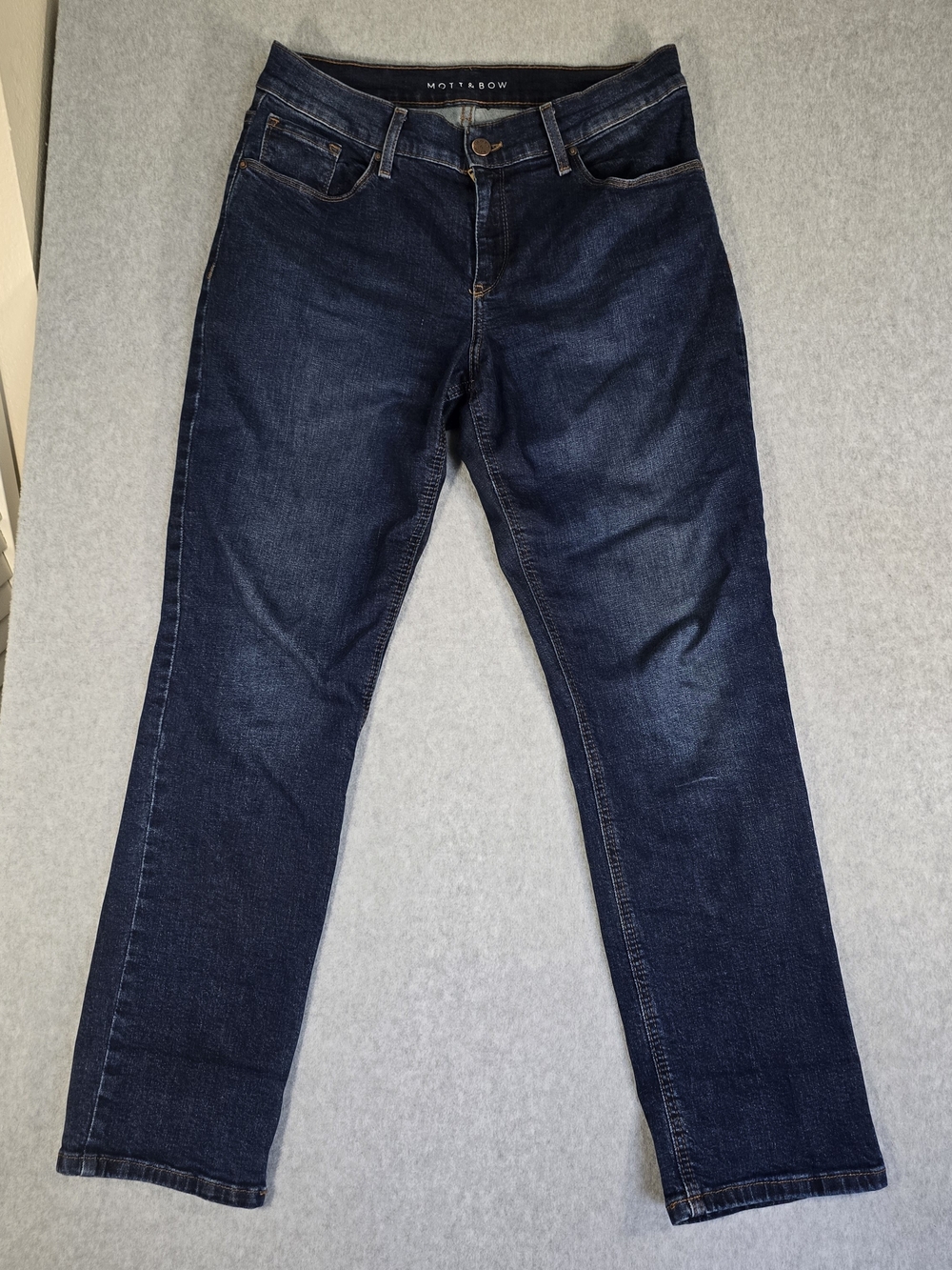 Mott & Bow Boyfriend Jeans Women’s 28x28 Dark Wash Stretch Denim Straight Leg